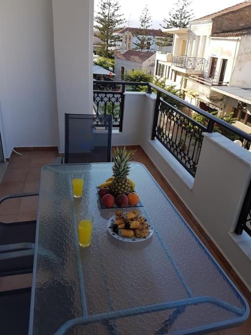 Heart Of Kissamos Apartment Exterior foto